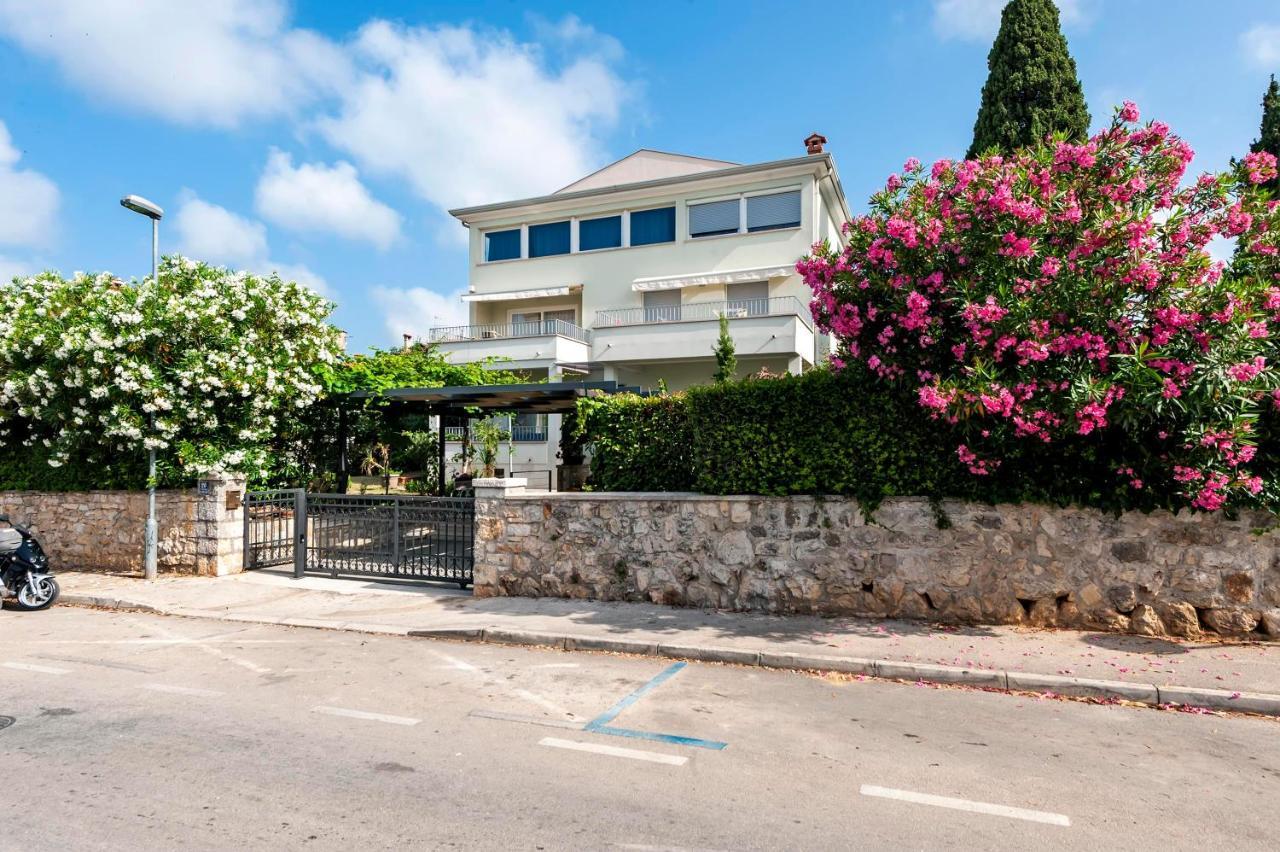 Apartments El Corsaro Rovinj Exteriör bild