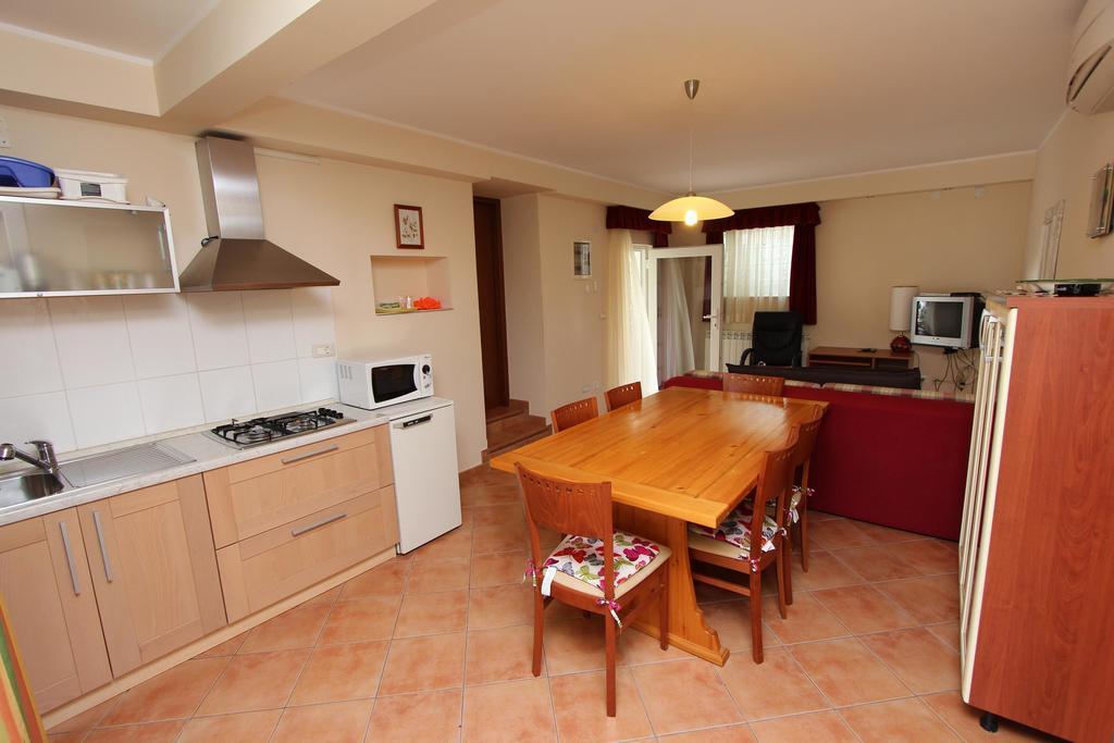 Apartments El Corsaro Rovinj Rum bild
