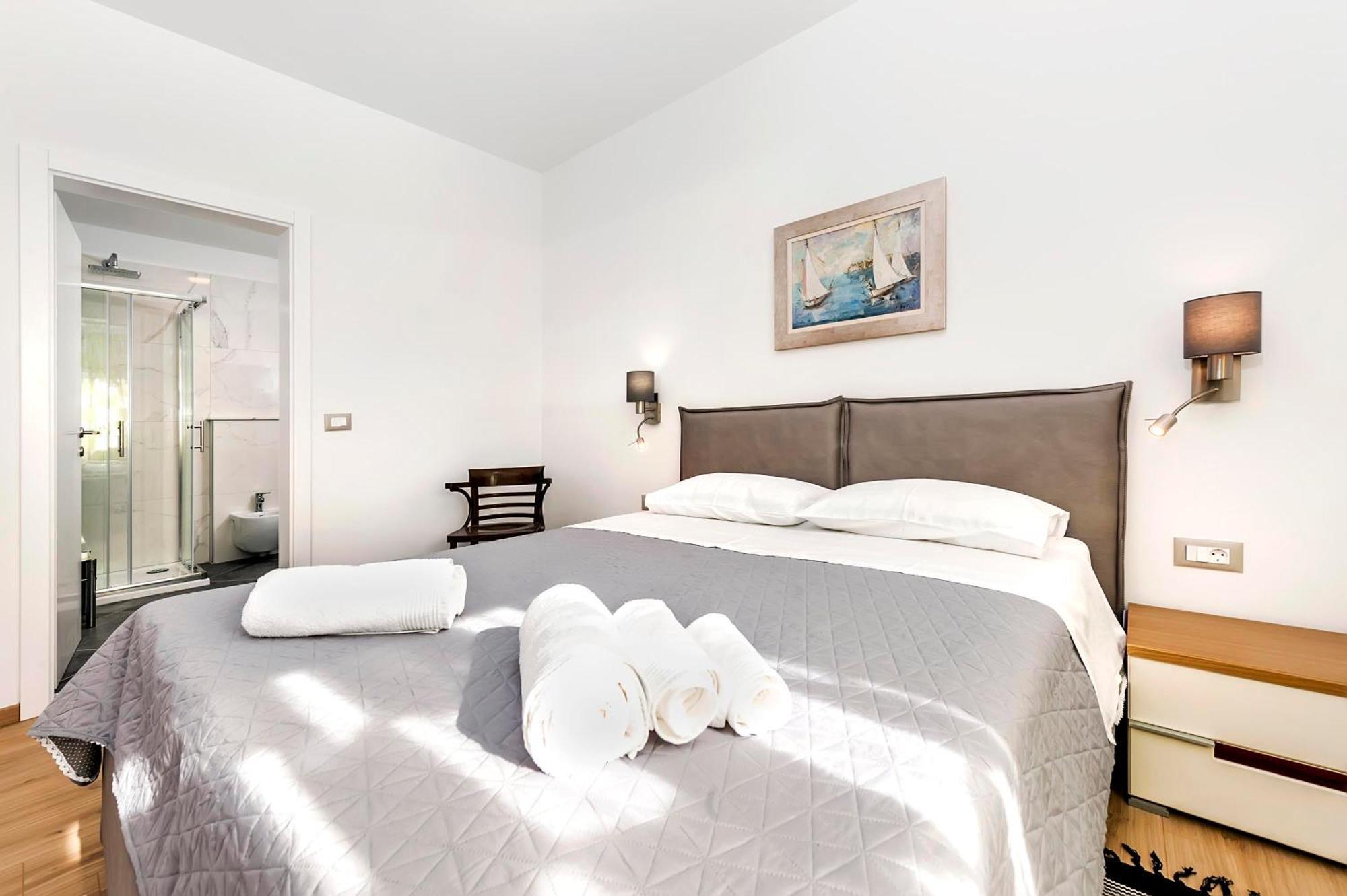 Apartments El Corsaro Rovinj Rum bild